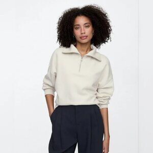 Gap Oversized New Quarter Zip Sweatshirt Medium in Color Tan Chino Off White